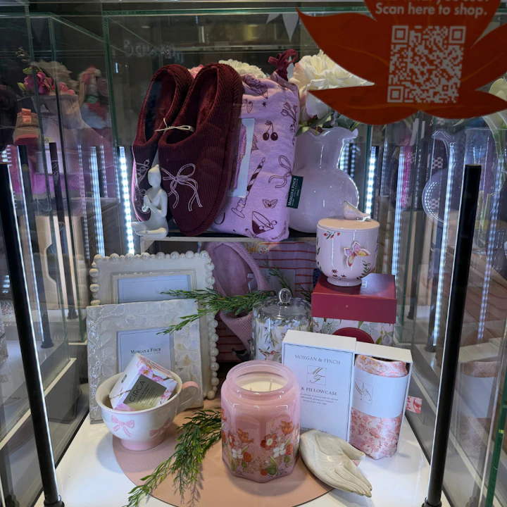 Bed Bath N Table